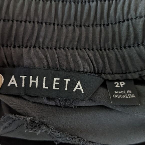 Athleta Women's Grey Cargo Joggers Size 2P - Picture 4 of 4